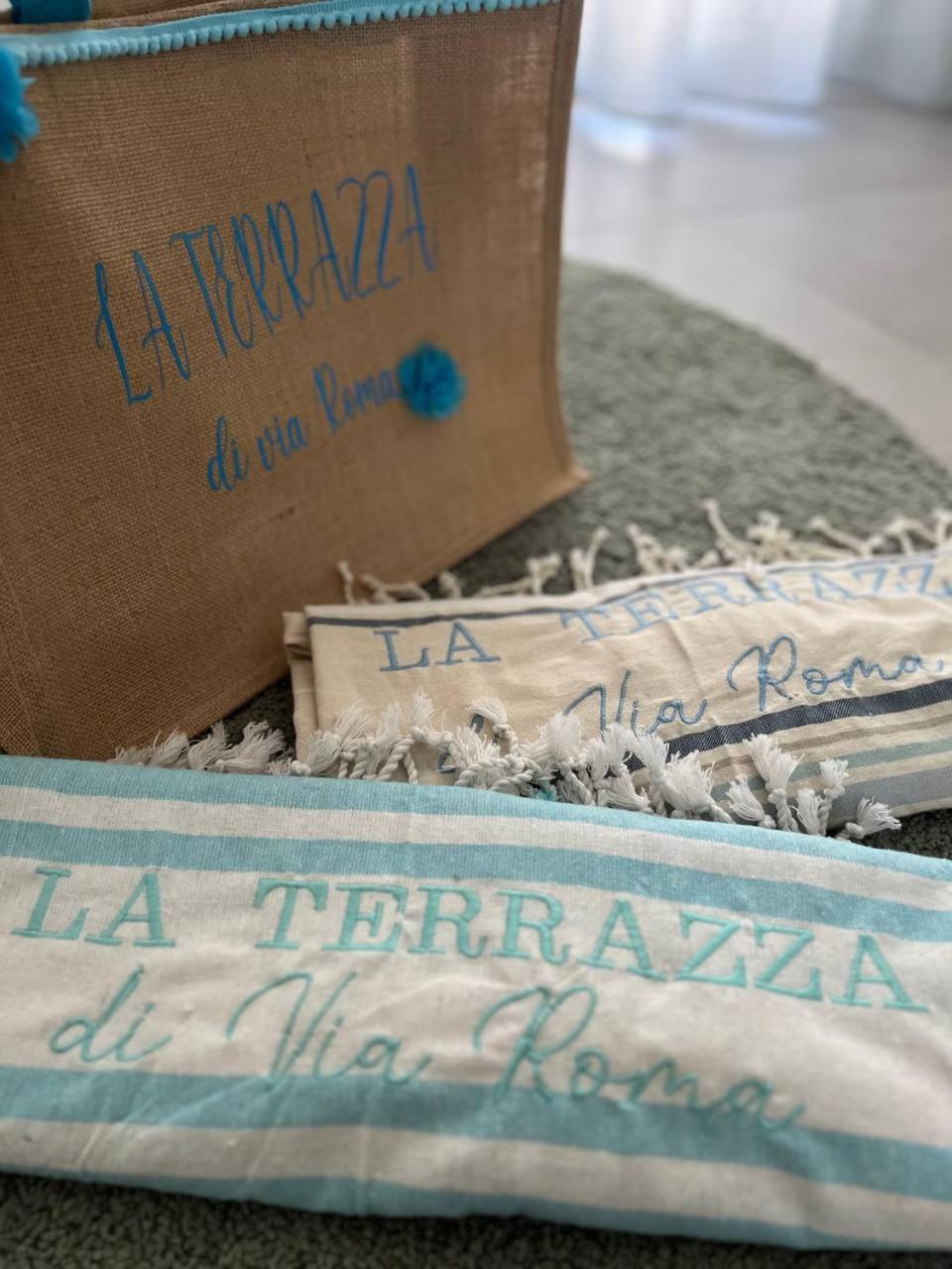 Apartmán "La Terrazza Di Via Roma" Delta Del Po - Private Parking Porto Viro Exteriér fotografie